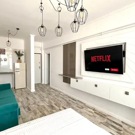 Novsee Luxury Mamaia Nord 3*