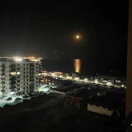 Novsee Luxury Mamaia Nord アパートホテル